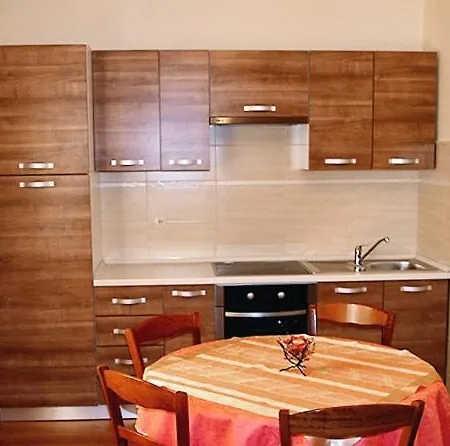 Apartment Apartments By The Sea Barbat, Rab - 4978 *