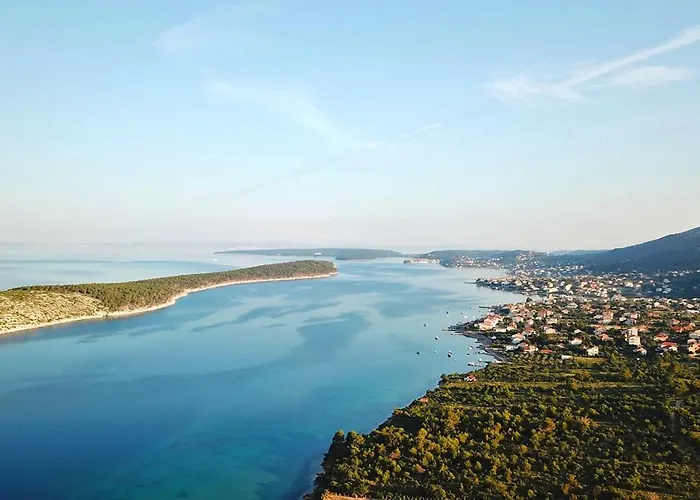 Apartments By The Sea Barbat, Rab - 4978 Apartman *